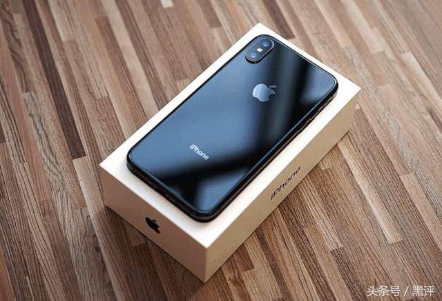 蘋果良知了，iPhoneX總算跌至新賤價，網友：只能說再會