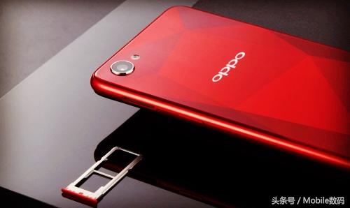 顏值驚人！OPPO A3不止是靠臉吃飯，更是內在！