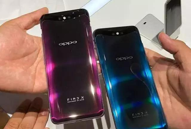 OPPO Find X上手：屏幕超震懾！網(wǎng)友稱4年沒(méi)白等，能進(jìn)世界杯了！